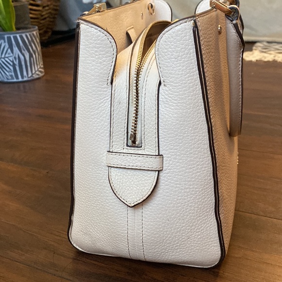 Kate Spade Satchel - Picture 3 of 9